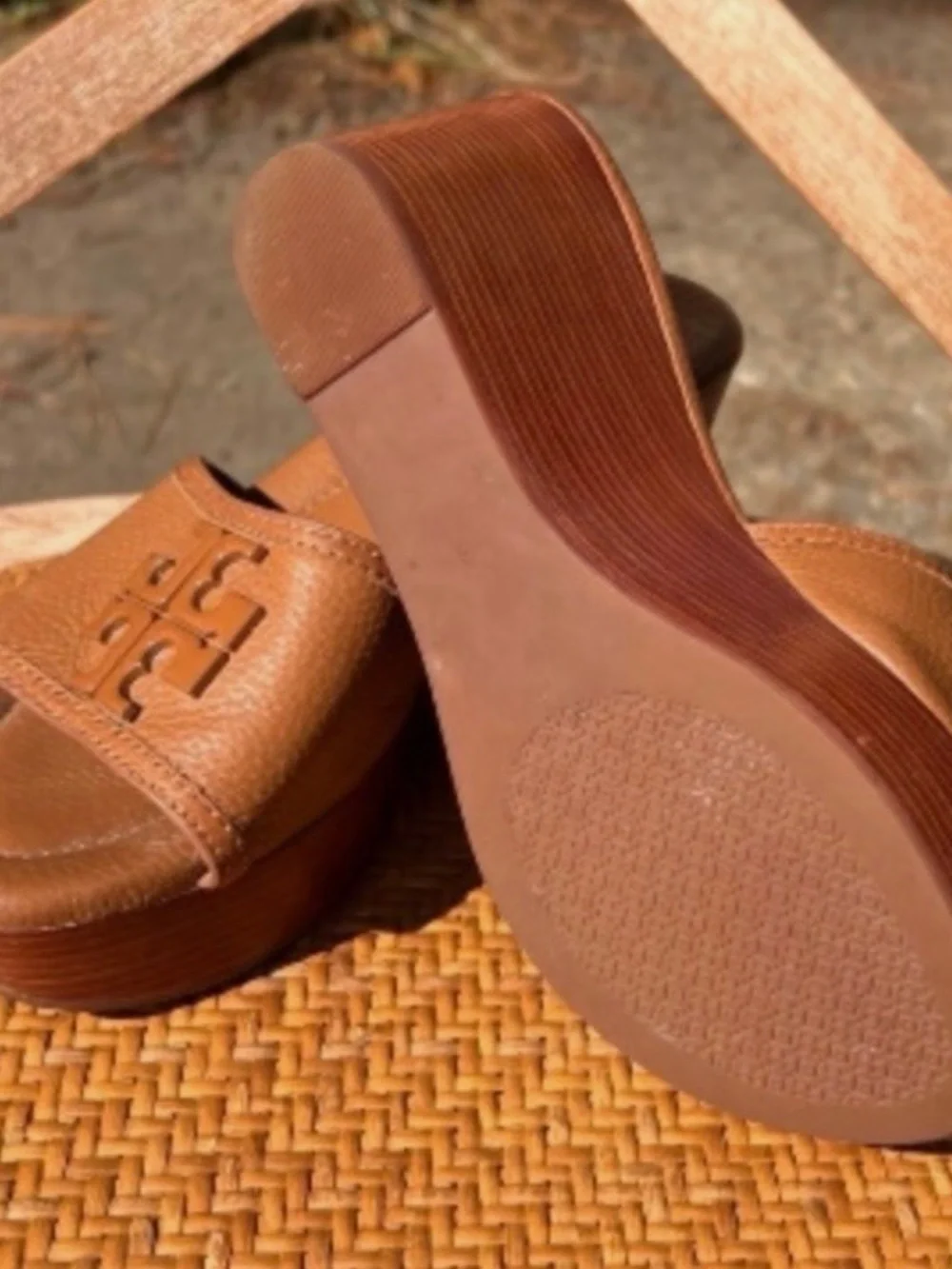 Tory Burch Lowell 2 80mm Wedge Slide/Tumbled Leather Size 6